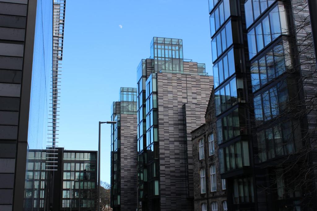 Quartermile Luxury Apartments room 3